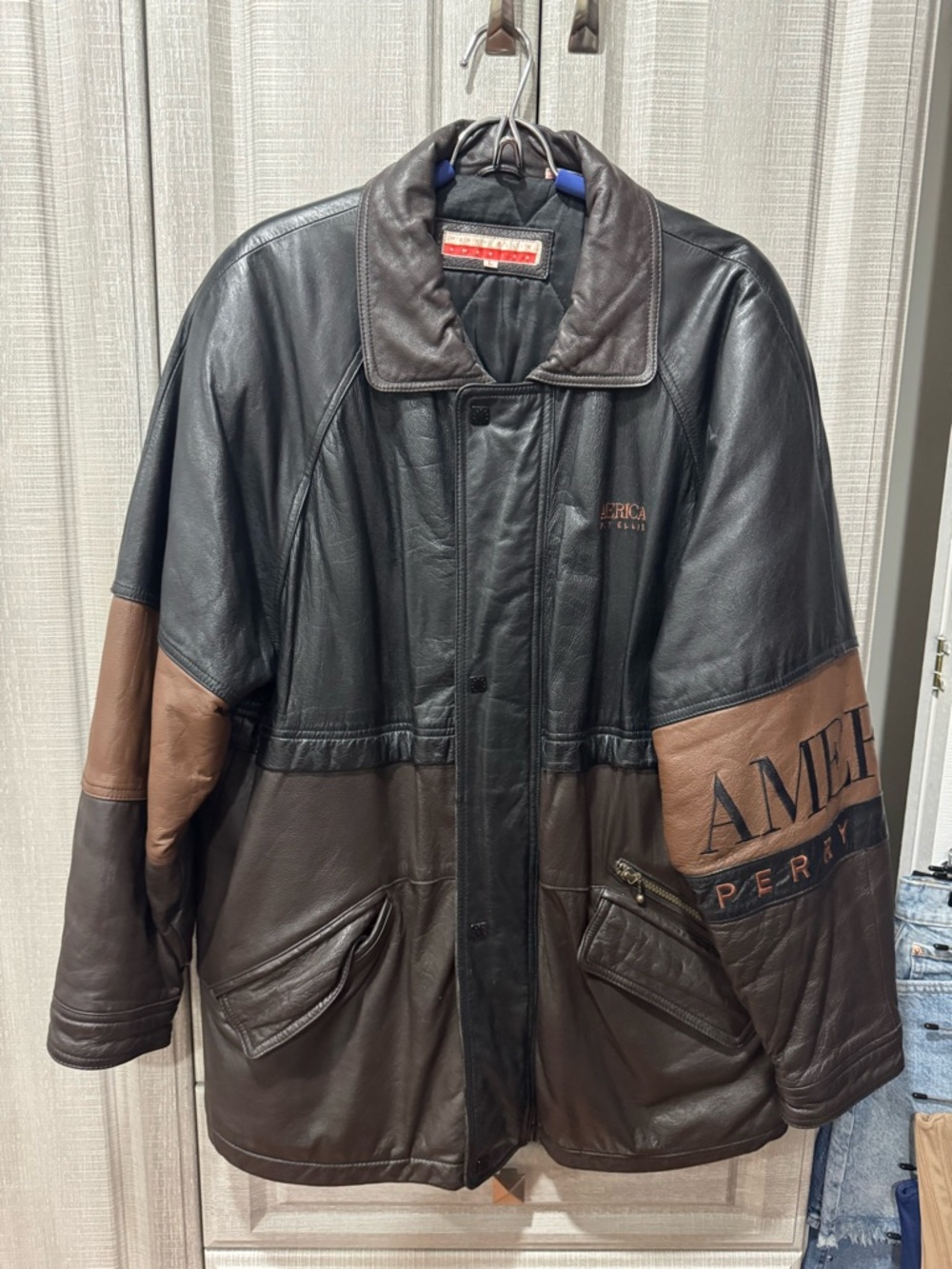 Men’s Perry Ellis Black and Brown 100% Leather Colorblock Vintage Bomber Jacket